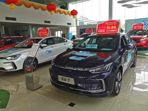 北京将下发2万新能源家庭指标 实探新能源车市：几乎无特殊优惠活动，不同车企销量分化严重